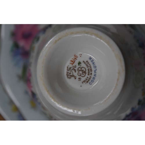 130 - 21 PIECE FINE BONE CHINA SERVICE TITLED 