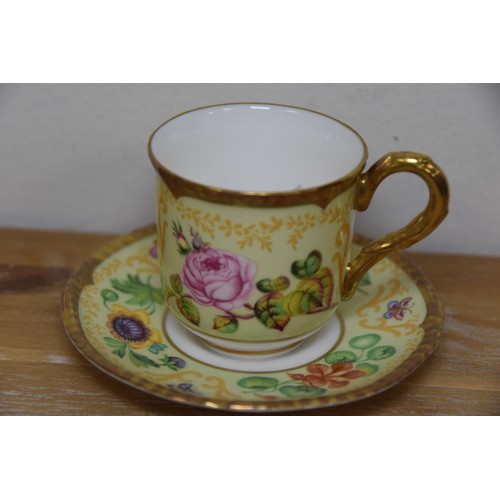 175 - ROYAL WORCESTER 