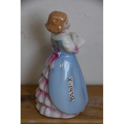 212 - ROYAL DOULTON 