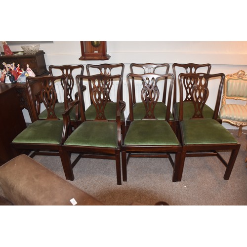 289 - 8 CHIPPENDALR STYLE CHAIRS (2 CARVERS AND 6 CHAIRS)