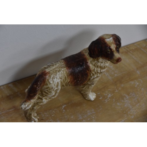 305 - CAST IRON SPANIEL DOG FIGURINE