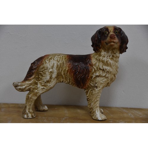 305 - CAST IRON SPANIEL DOG FIGURINE