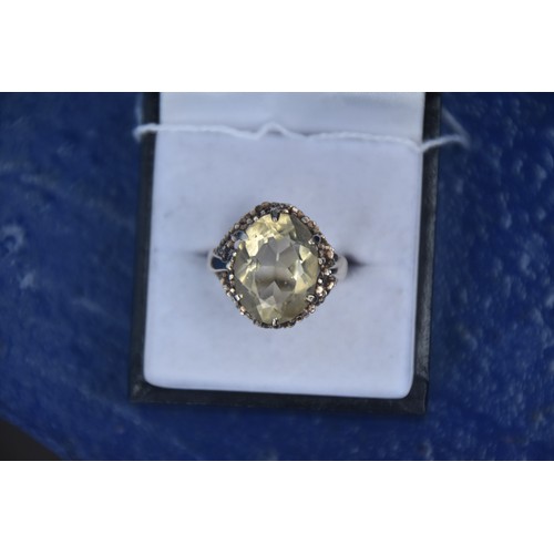 248 - 9CT LARGE CITRINE C1970 RING SIZE L (CAN BE RESIZED)