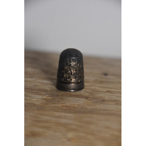 185A - SILVER THIMBLE