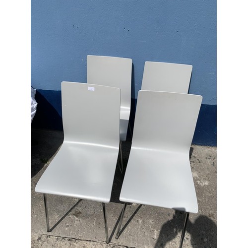 20 - A SET OF 4 WHITE CHAIRS