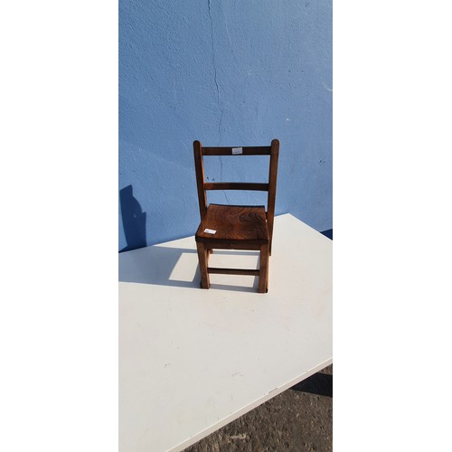 89 - ANTIQUE CHILDS SCHOOL CHAIR