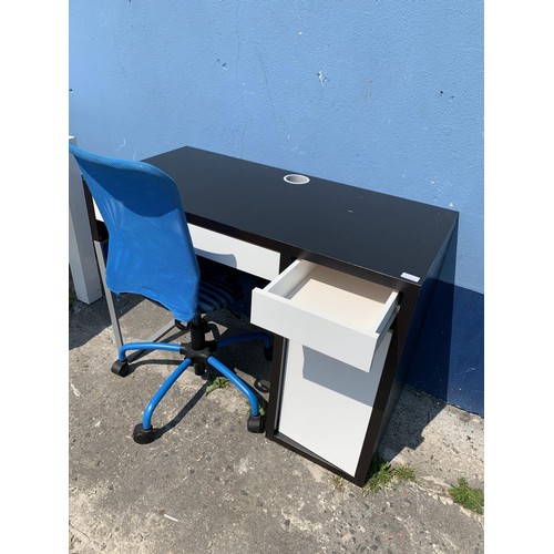 181 - BBECH/EBONY DESK & CHAIR