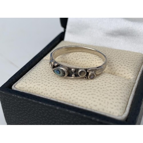 250 - SILVER & OYSTER SHELL RING