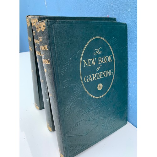 302 - A COMPLETE 3 VOLUME SET OF NEW BOOK OF GARDENING BY WALTER BRETT