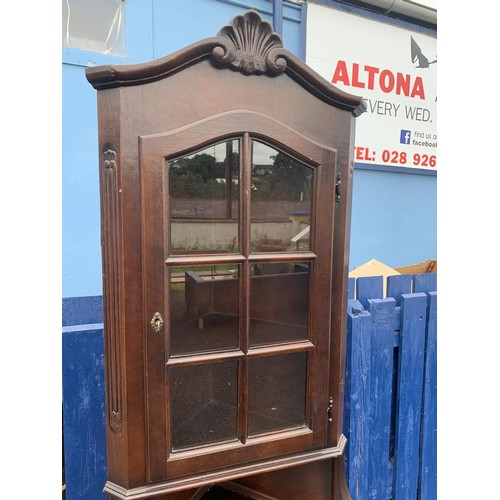 12 - ORNATE MAHOGANY CORNER UNIT