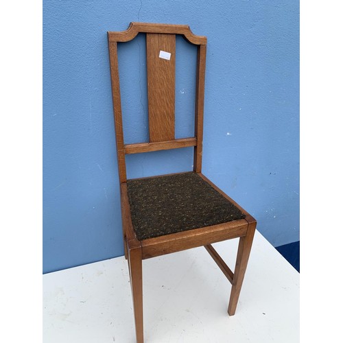 29 - OAK SIDE CHAIR