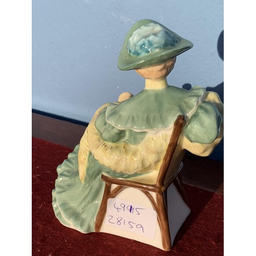 123 - A ROYAL DOULTON FIGURENE ASCOT 6