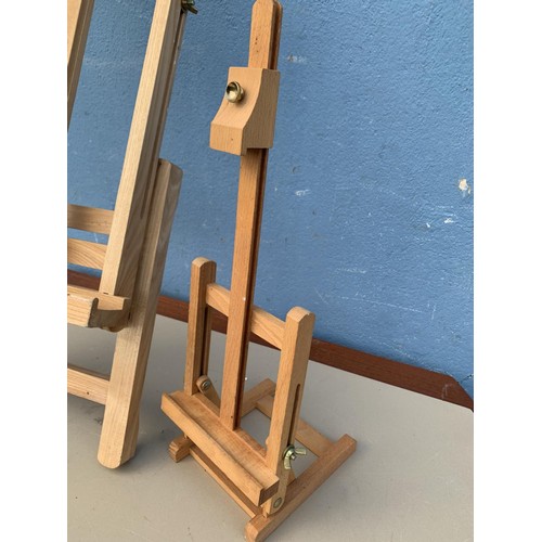 56 - 2 TABLE TOP EASEL