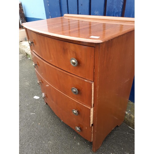 6 - A VINTAGE 4 DRAWER BOW FRONT WALNUT CHEST OF DRAWERS