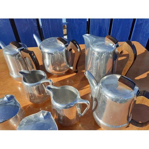 4 - A 7 PIECE EPNS TEA AND COFFEE SERVICE