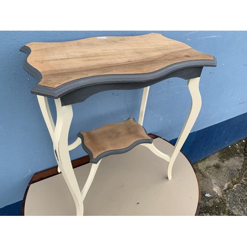 126 - AN UPCYCLED WINDOW TABLE 24X16X28