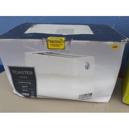 127 - 2 NEW TOASTERS