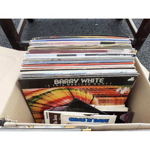 177 - A BOX OF MIXED LPs AND SINGLES
