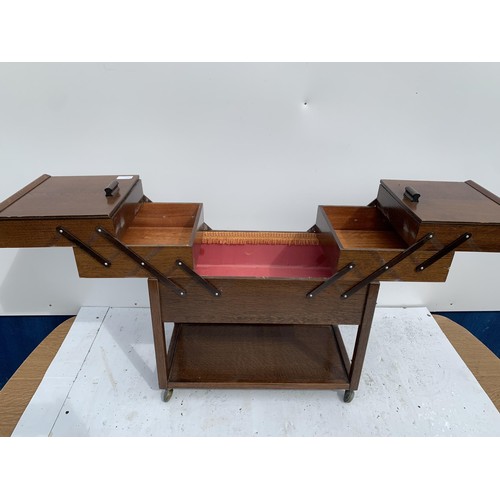 CONCERTINA SEWING BOX