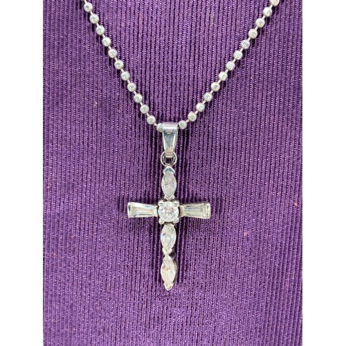 202 - SILVER GEM SET CROSS ON SILVER BALL CHAIN