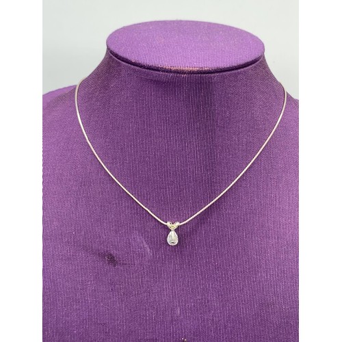 235 - A SILVER NECKLACE WITH CRYSTAL DROP