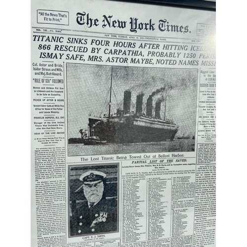 25 - A PRINT OF THE SINKING OF THE TITANIC (NEW YORK TIMES)