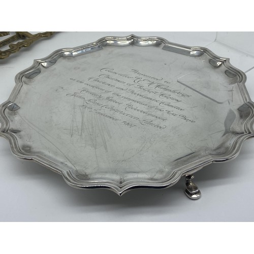 260 - A SILVER SALVER ON PAD FOOT PRESENTED TO A BELFAST COUNSILLOR SEPTEMBER 1967 ON 1st PHASE OF ARTILLE... 