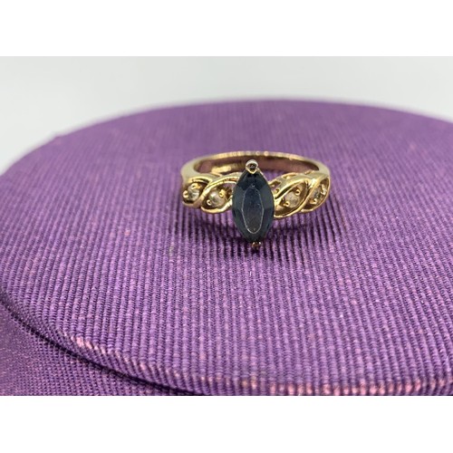 270 - A BEAUTIFUL 14k GOLD SAPPHIRE AND DIAMOND RING 2.5grms