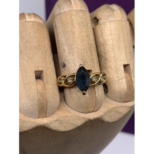 270 - A BEAUTIFUL 14k GOLD SAPPHIRE AND DIAMOND RING 2.5grms