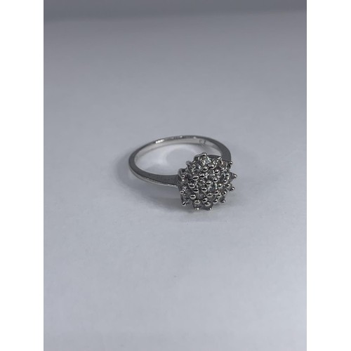 283 - SILVER GEM SET CLUSTER RING