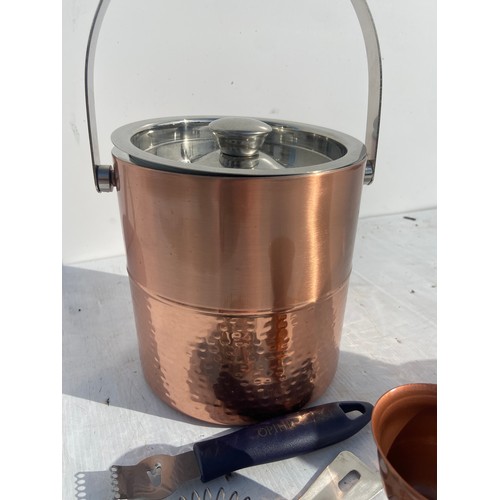 70 - RETRO COPPER ICE BUCKET AND CONTENTS