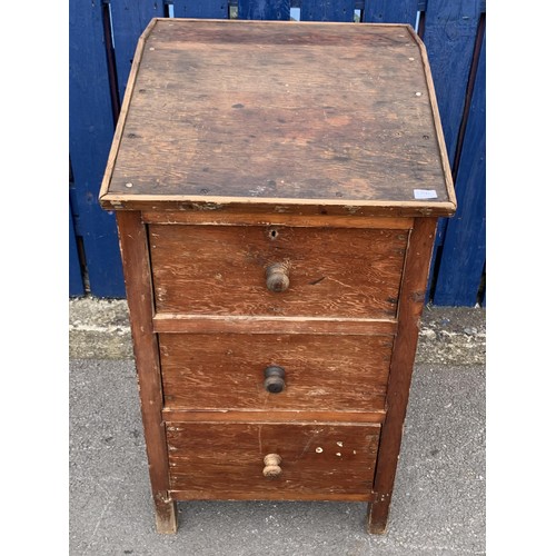 114 - AN ANTIQUE IRISH PINE 3 DRAWERS WORKERS CABINET (FROM THE SPRINGFIELD LINEN FACTORY DOAK WHICH IS NO... 