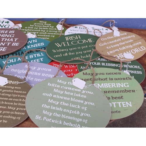 117 - A QUANTITY OF NEW  PLAQUES WITH SAYINGS