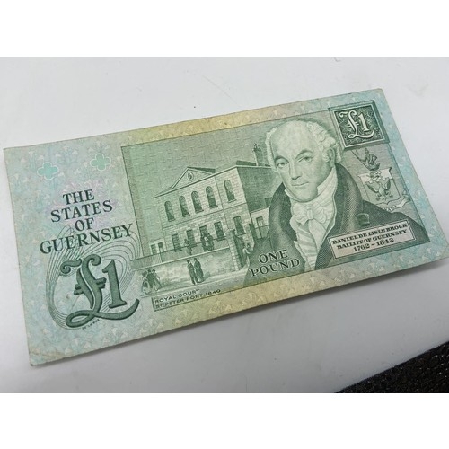 348 - A GUERNSEY £1 NOTE