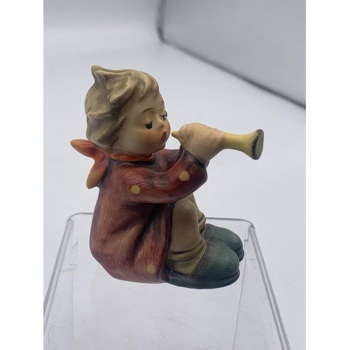 382 - SMALL GOEBEL CHERUB TRUMPET PLAYER