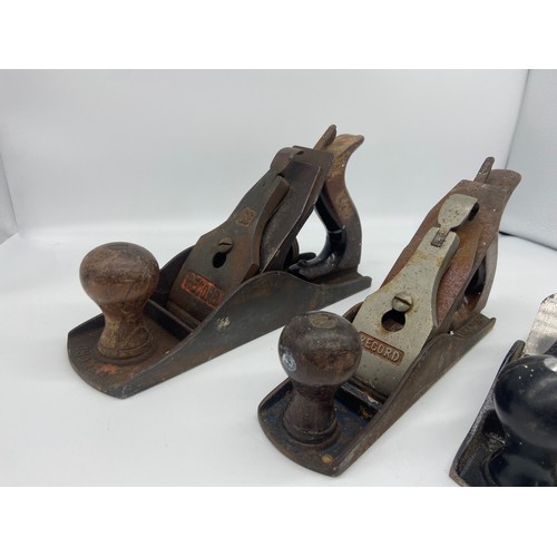 458 - 3 WOOD PLANES