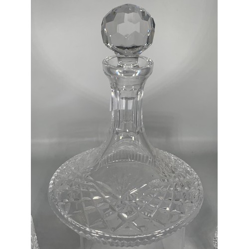 519 - TYRONE CRYSTAL SHIPS DECANTER & 5 MATCHING TYRONE CRYSTAL SHERRY GLASSES