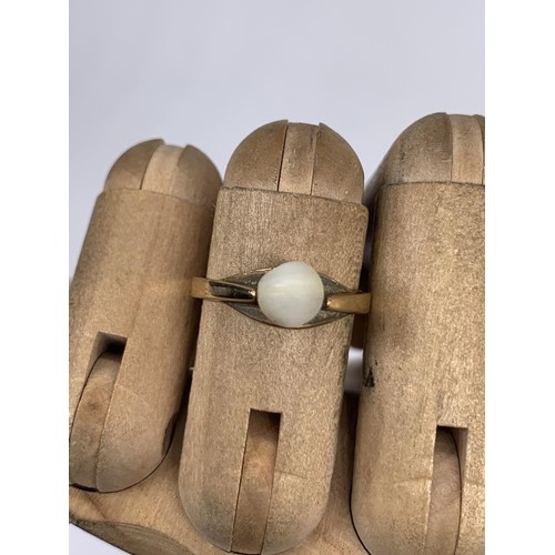 675 - 9CT GOLD PEARL SET RING