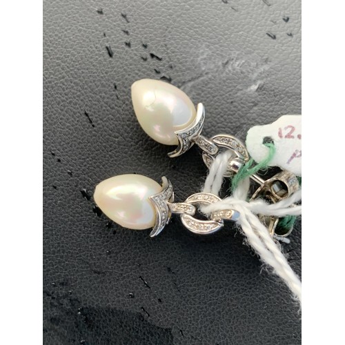 679 - DROP PEARL & DIAMOND EARRINGS IN 9CT WHITE GOLD