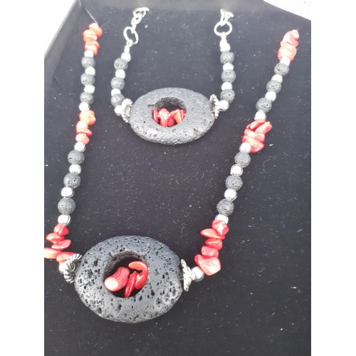 498 - LAVA & RED STONE NECKLACE WITH MATEN BRACELET IN BOX