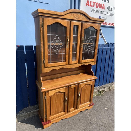 518 - AN OAK GLAZED DRESSER DOUBLE DOOR (REPAIRS TO BASE)