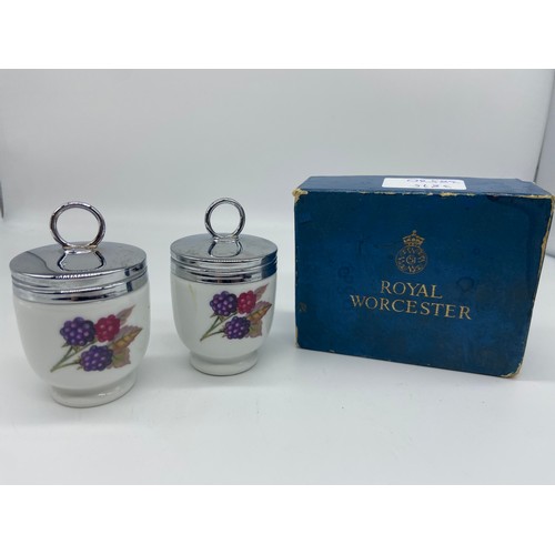 728 - ROYLE WORCESTER CRUET SET BOXED