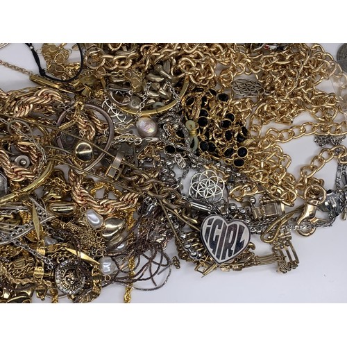 726 - LARGE BOX OF ASSORTED COSTUME JEWELLERY