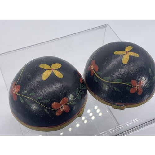 730 - A HAND PAINTED ETHNIC BALL