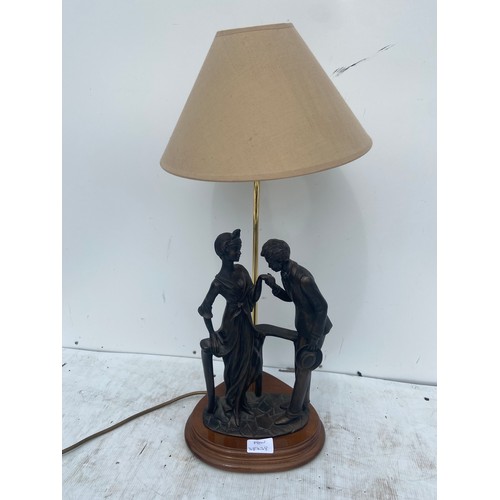 770 - A FIGURENE TABLE LAMP