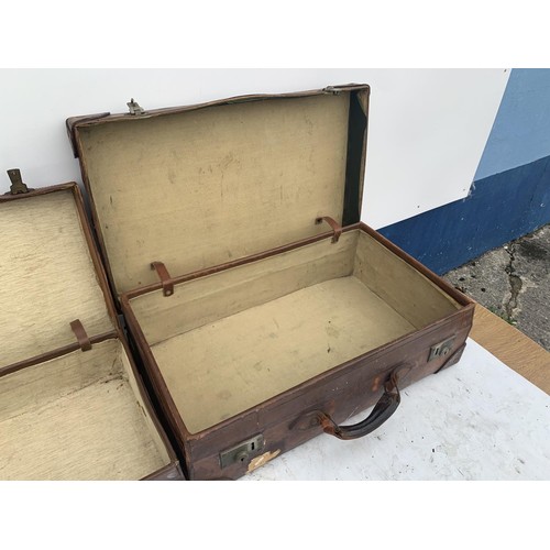 52 - 2 QUALITY ANTIQUE LEATHER TRAVEL CASES