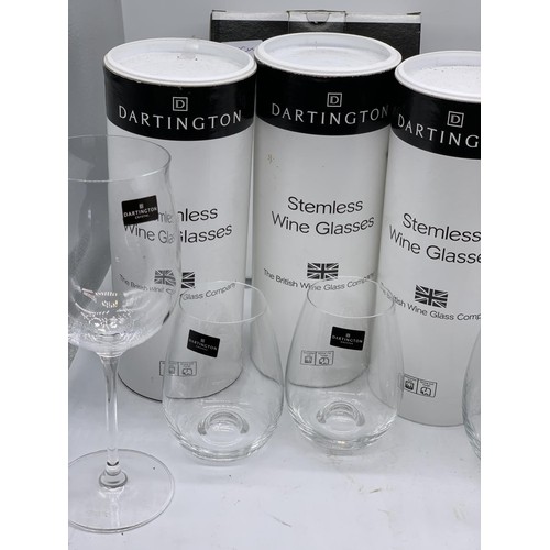 175 - A SET OF DARLINGTON WINE GLASS