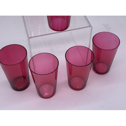 351 - 7 RUBY GLASSES