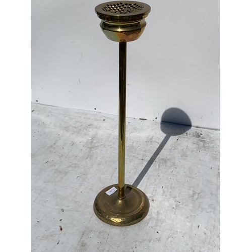 286 - A BRASS SMOKERS STAND