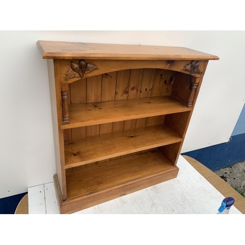 409 - PINE SHELVING WITH ACORN MOTIFF 36X11X36